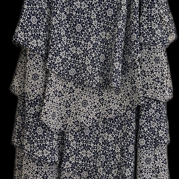 Super cute summer dress, blue and cream, size 12 - Picture 2 of 4